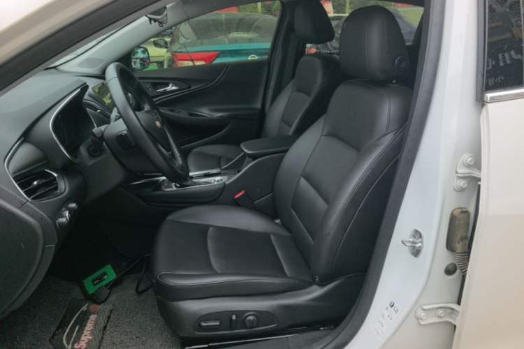 Used Chevrolet Malibu XL 2021 535T Automatic Sport Edition Left Front Seat