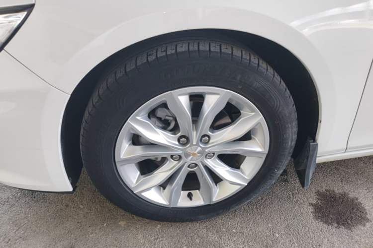 Used Chevrolet Malibu XL 2021 535T Automatic RuiLian Edition Left Front Wheel Hub