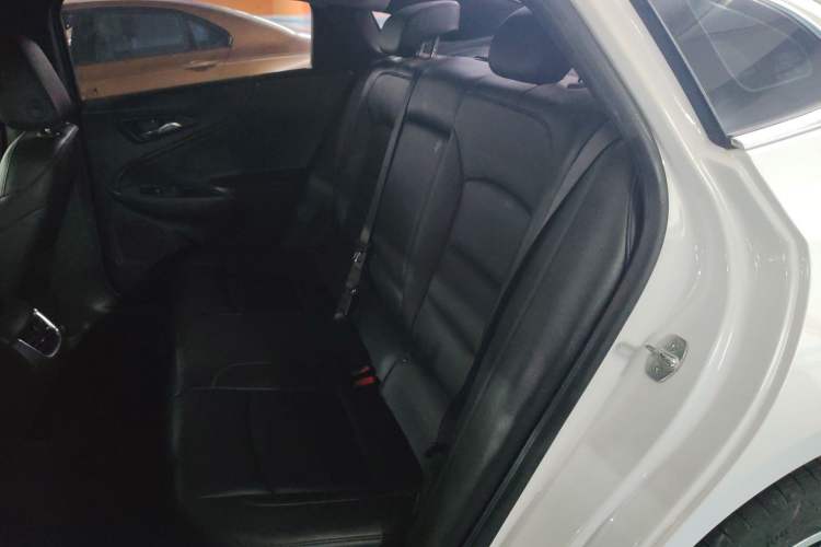 Used Chevrolet Malibu XL 2021 535T Automatic Sport Edition Left Rear Seat