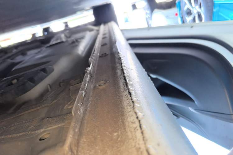 Used Chevrolet Malibu XL 2021 535T Automatic Sport Edition Left Side Sill