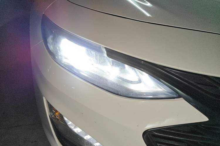 Used Chevrolet Malibu XL 2021 Redline 550T Automatic RuiLian Edition Right Front Headlight
