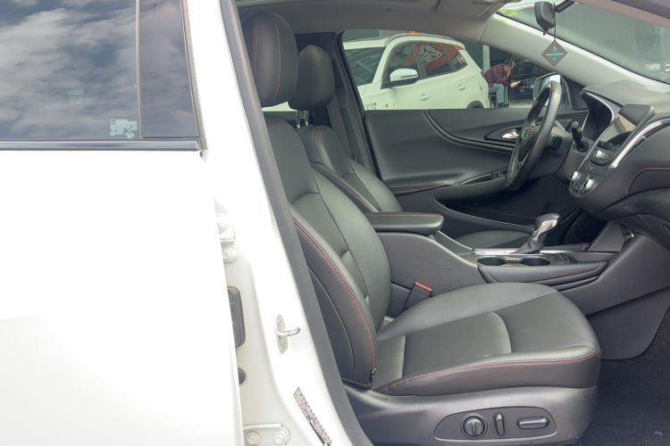 Used Chevrolet Malibu XL 2021 Redline 550T Automatic Sharp Edition Right Front Seat