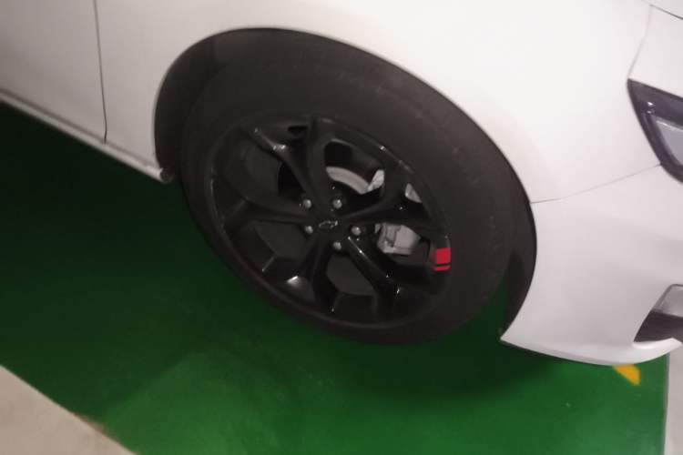 Used Chevrolet Malibu XL 2021 Redline 550T Automatic RuiLian Edition Right Front Wheel Hub