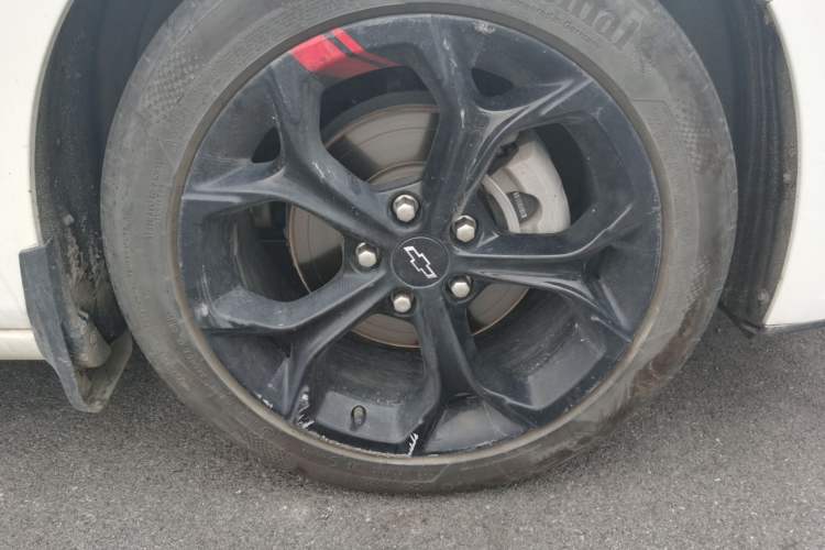 Used Chevrolet Malibu XL 2021 Redline 550T Automatic Sharp Edition Right Front Wheel Hub