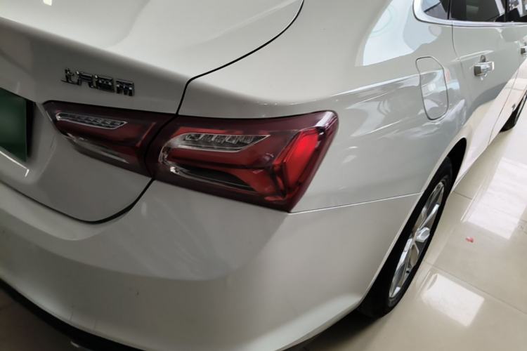Used Chevrolet Malibu XL 2021 535T Automatic Sport Edition Right Rear Taillight