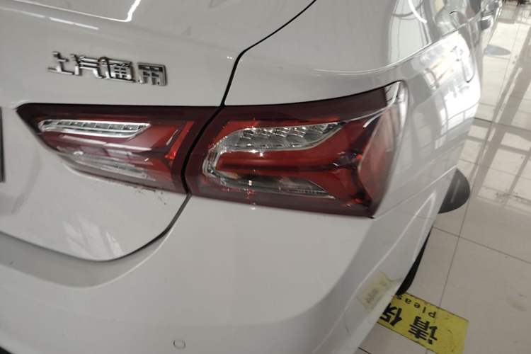 Used Chevrolet Malibu XL 2021 535T Automatic Sport Edition Right Rear Taillight
