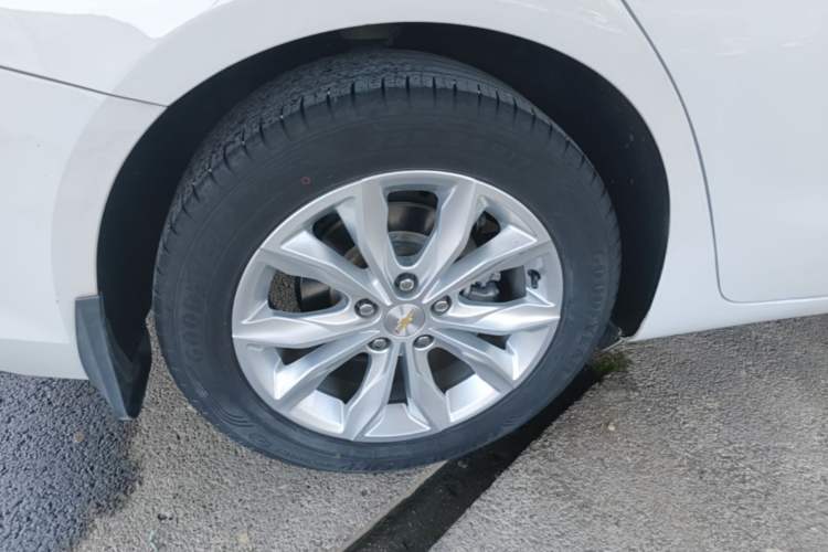 Used Chevrolet Malibu XL 2021 535T Automatic RuiLian Edition Right Rear Wheel Hub