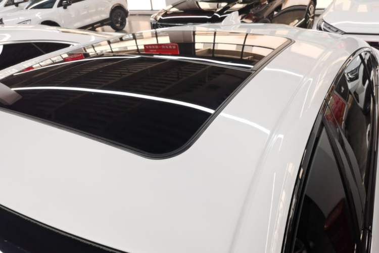 Used Chevrolet Malibu XL 2021 Redline 550T Automatic RuiLian Edition Roof
