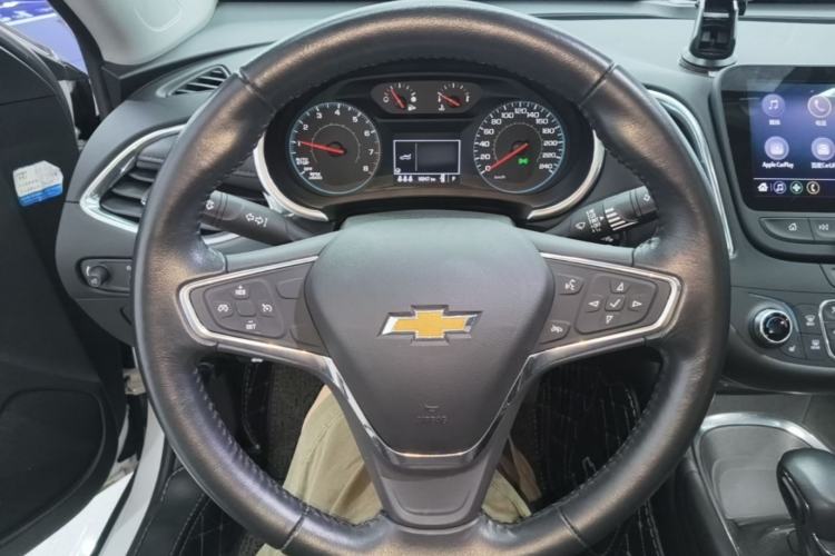 Used Chevrolet Malibu XL 2021 535T Automatic Sport Edition Steering Wheel