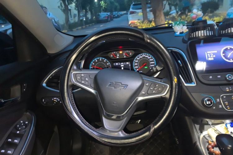 Used Chevrolet Malibu XL 2021 Redline 550T Automatic Sharp Edition Steering Wheel