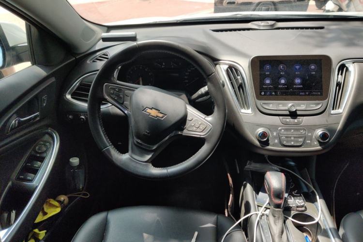 Used Chevrolet Malibu XL 2021 535T Automatic Sport Edition Steering Wheel