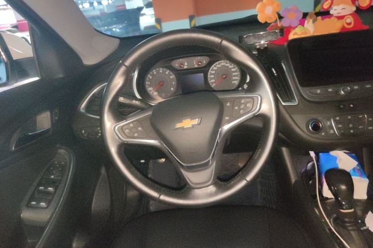 Used Chevrolet Malibu XL 2021 535T Automatic Sport Edition Steering Wheel