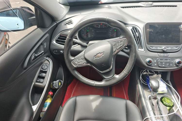 Used Chevrolet Malibu XL 2021 Redline 550T Automatic Sharp Edition Steering Wheel
