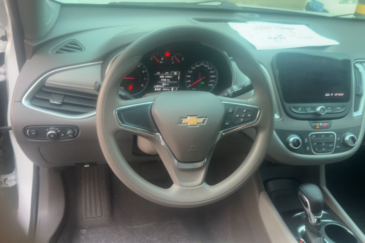 Used Chevrolet Malibu XL 2021 535T Automatic Sharp Edition Steering Wheel
