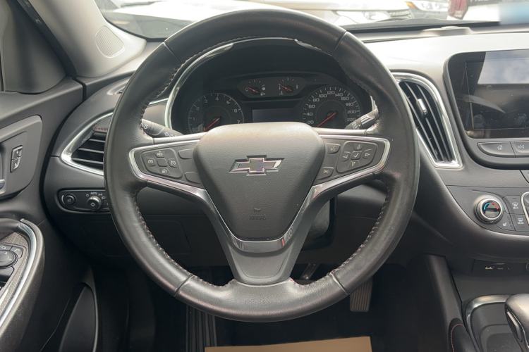 Used Chevrolet Malibu XL 2021 Redline 550T Automatic Sharp Edition Steering Wheel