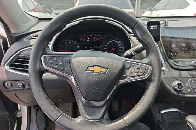 Used Chevrolet Malibu XL 2021 535T Automatic Sport Edition Steering Wheel