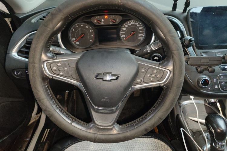 Used Chevrolet Malibu XL 2021 535T Automatic Sport Edition Steering Wheel