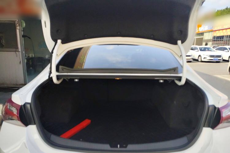 Used Chevrolet Malibu XL 2021 535T Automatic Sport Edition Trunk