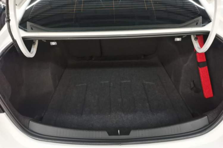 Used Chevrolet Malibu XL 2021 Redline 550T Automatic RuiLian Edition Trunk
