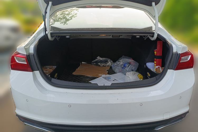 Used Chevrolet Malibu XL 2021 535T Automatic Sharp Edition Trunk