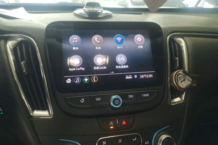 Used Chevrolet Malibu XL 2022 535T Automatic Sport Edition Audio And AC Panel