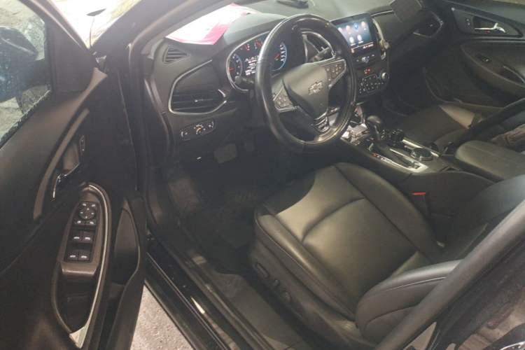 Used Chevrolet Malibu XL 2022 535T Automatic Sport Edition Driver Seat