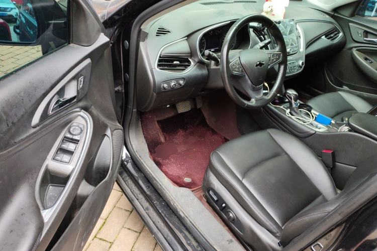 Used Chevrolet Malibu XL 2022 535T Automatic Sport Edition Driver Seat