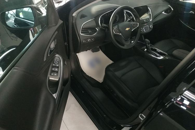 Used Chevrolet Malibu XL 2022 535T Automatic Sport Edition Driver Seat
