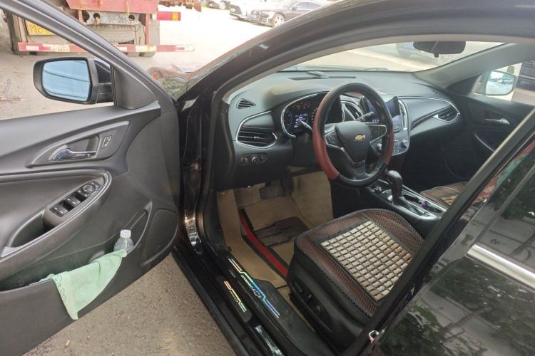 Used Chevrolet Malibu XL 2022 535T Automatic Sport Edition Driver Seat