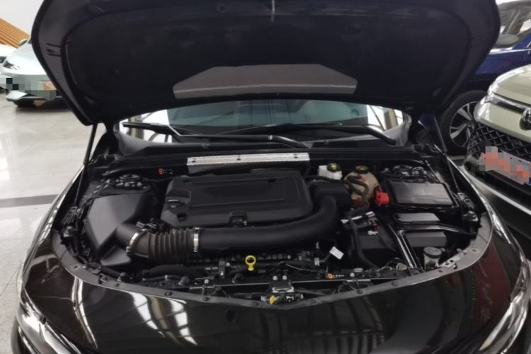 Used Chevrolet Malibu XL 2022 Redline 550T Automatic RuiLian Edition Engine Bay