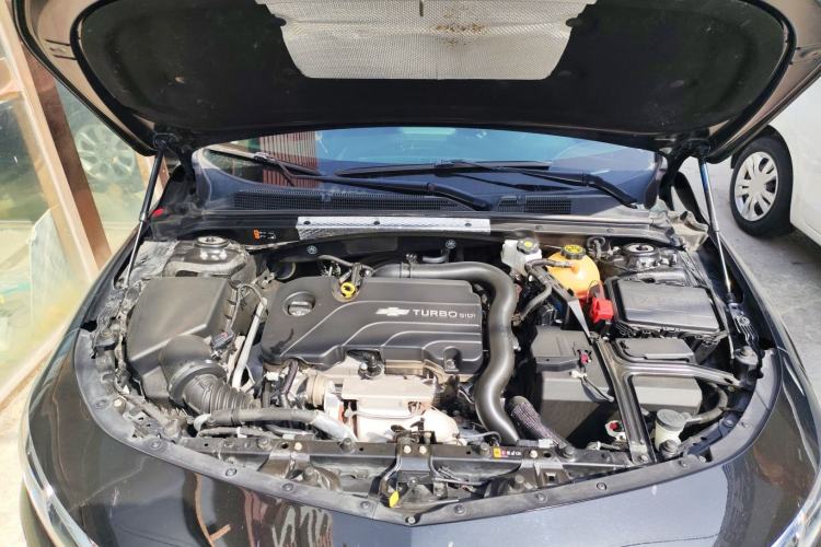 Used Chevrolet Malibu XL 2022 535T Automatic Sport Edition Engine Bay