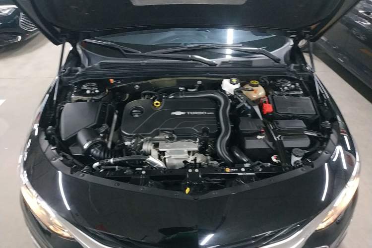 Used Chevrolet Malibu XL 2022 535T Automatic Sport Edition Engine Bay