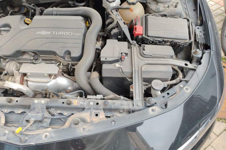 Used Chevrolet Malibu XL 2022 535T Automatic Sport Edition Engine Bay Left