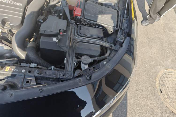 Used Chevrolet Malibu XL 2022 535T Automatic Sport Edition Engine Bay Left