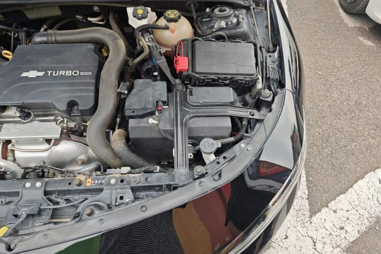 Used Chevrolet Malibu XL 2022 535T Automatic Sport Edition Engine Bay Left