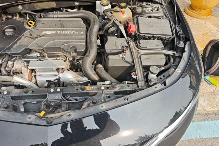 Used Chevrolet Malibu XL 2022 535T Automatic Sport Edition Engine Bay Left