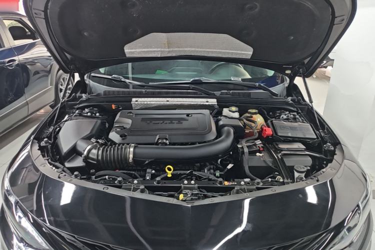 Used Chevrolet Malibu XL 2022 Redline 550T Automatic Sport Edition Engine Bay