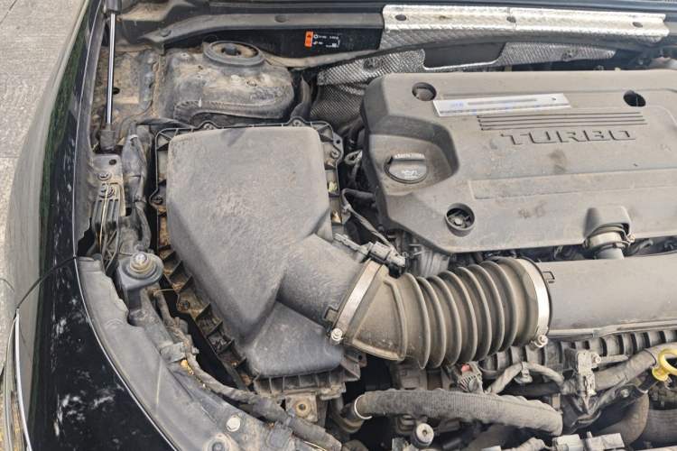 Used Chevrolet Malibu XL 2022 Redline 550T Automatic Sport Edition Engine Bay Right