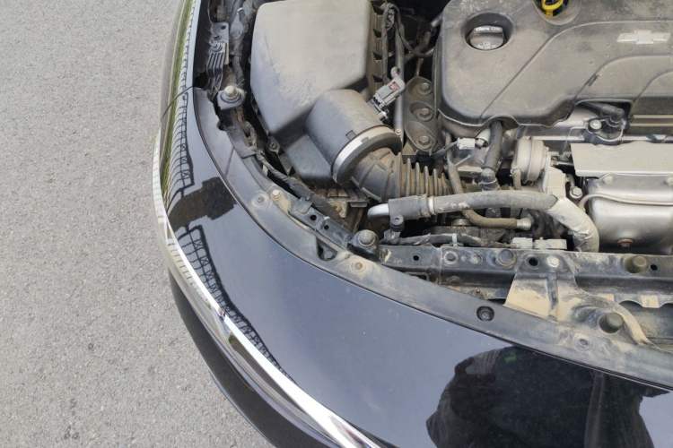 Used Chevrolet Malibu XL 2022 535T Automatic Sport Edition Engine Bay Right