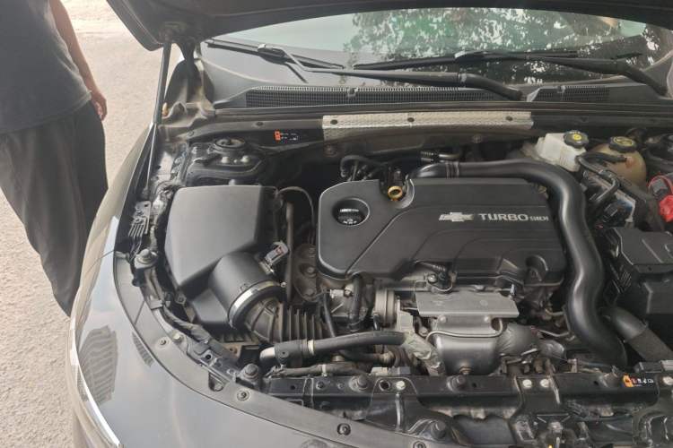 Used Chevrolet Malibu XL 2022 535T Automatic Sport Edition Engine Bay Right