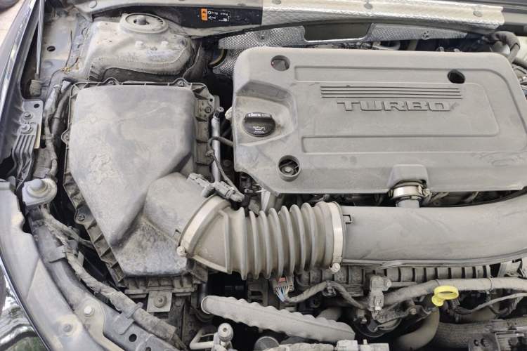 Used Chevrolet Malibu XL 2022 Redline 550T Automatic Sport Edition Engine Bay Right