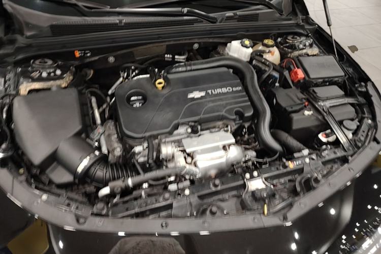 Used Chevrolet Malibu XL 2022 535T Automatic Sport Edition Engine Bay
