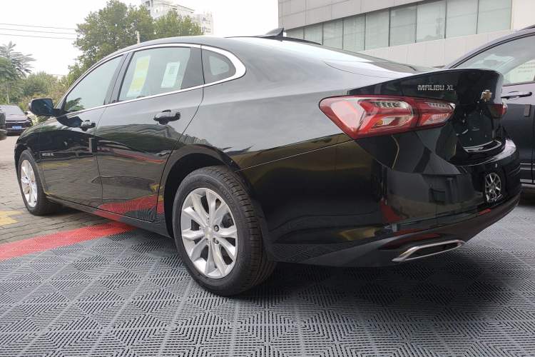 Used Chevrolet Malibu XL 2022 535T Automatic Sport Edition Exterior 2