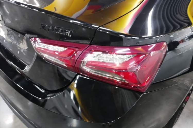 Used Chevrolet Malibu XL 2022 Redline 550T Automatic Sport Edition Exterior 3