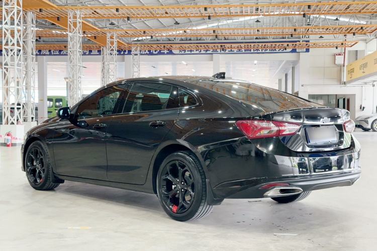 Used Chevrolet Malibu XL 2022 Redline 550T Automatic Sport Edition Exterior 6