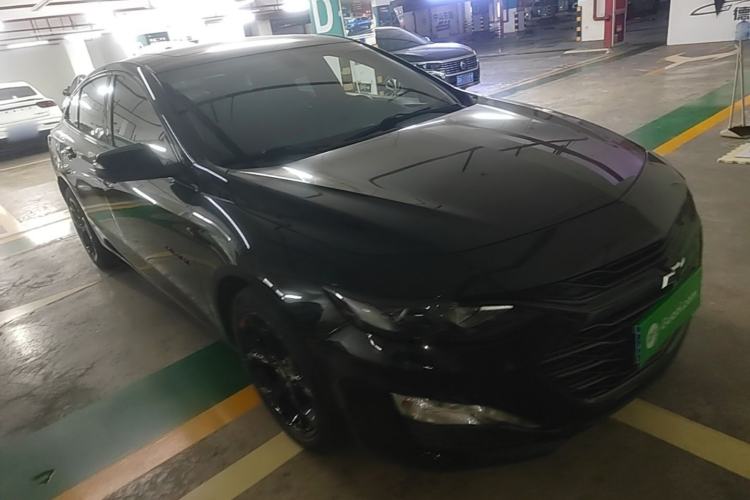 Used Chevrolet Malibu XL 2022 Redline 550T Automatic Sport Edition Front Right 45 Deg