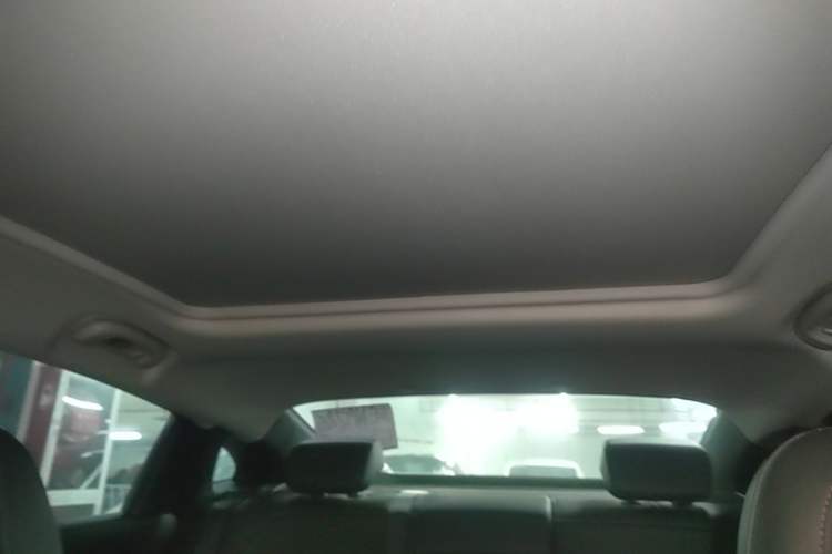 Used Chevrolet Malibu XL 2022 Redline 550T Automatic Sport Edition Headliner