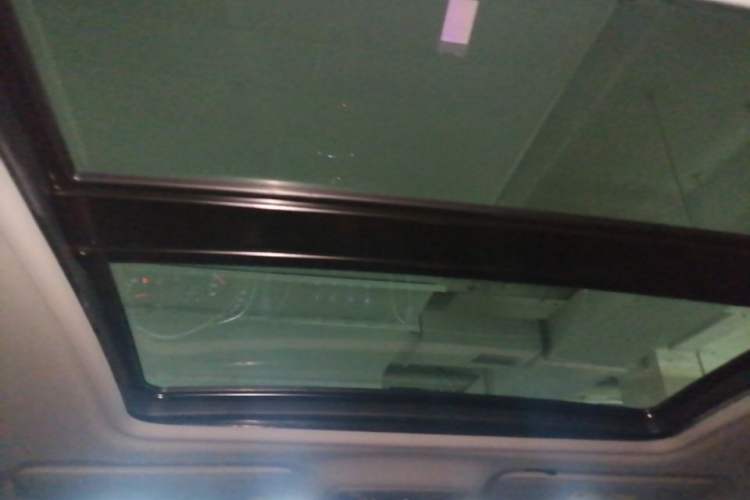 Used Chevrolet Malibu XL 2022 535T Automatic Sport Edition Headliner