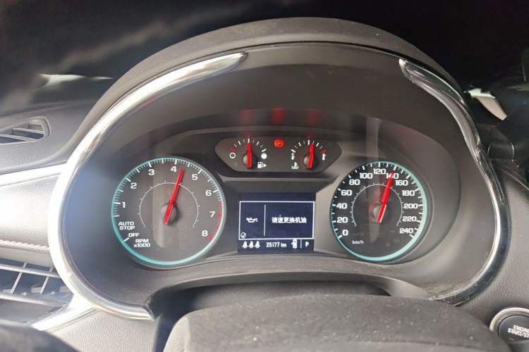 Used Chevrolet Malibu XL 2022 Redline 550T Automatic Sport Edition Instrument Cluster