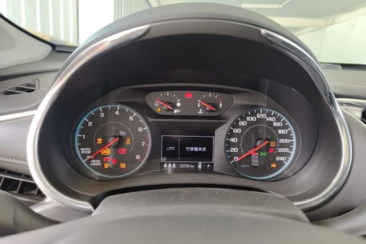 Used Chevrolet Malibu XL 2022 535T Automatic Sport Edition Instrument Cluster